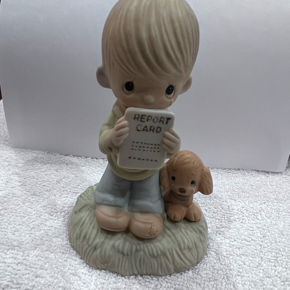 God Understands 1978 vintage Precious Moments Figurine with Puppy/ report card